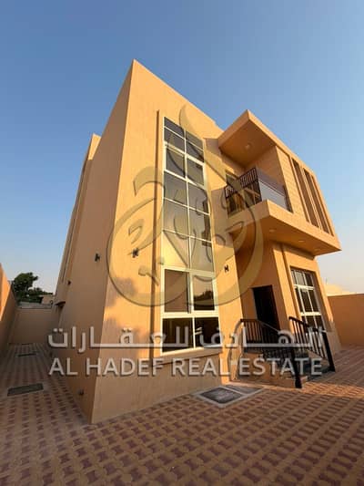 4 Schlafzimmer Villa zum Miete in Al Sabkha, Sharjah - WhatsApp Image 2026-10-07 at 12.17. 00 (1). jpeg 4 Schlafzimmer Villa zum Miete in Al Sabkha, Sharjah - WhatsApp Image 2026-10-07 at 12.17. 00 (1). jpeg