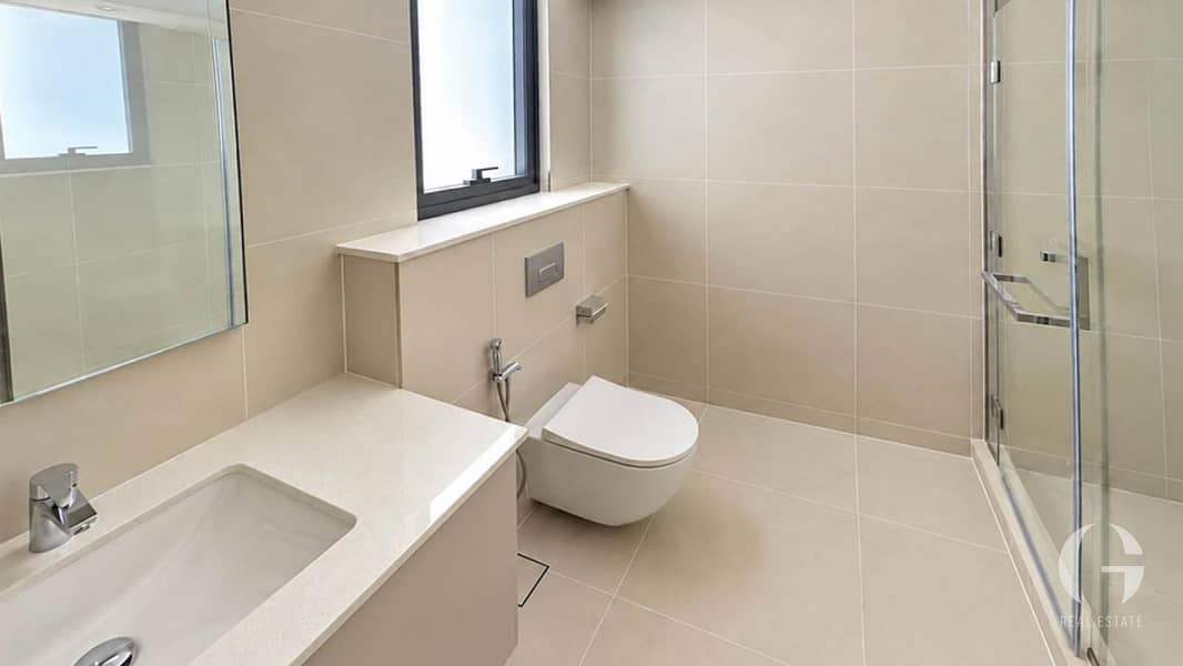 8 Image 8