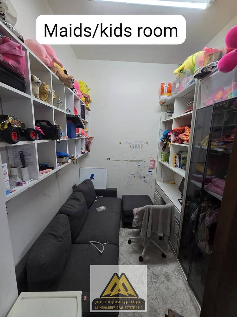 9 c1fb52c9-66cb-452a-83be-696d1ad832b5. jpg