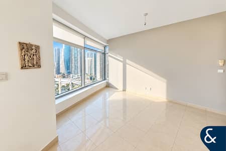 1 Bedroom Apartment for Rent in Dubai Marina, Dubai - Unfurnished | Corner Layout | Vacant Now