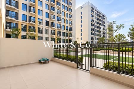 1 Bedroom Flat for Sale in Town Square, Dubai - Pool-Facing Terrace | Large Layout | 1 Bed 1 Bedroom Flat for Sale in Town Square, Dubai - Pool-Facing Terrace | Large Layout | 1 Bed