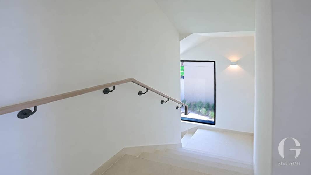 6 Image 6