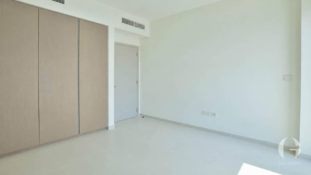 8 Image 8