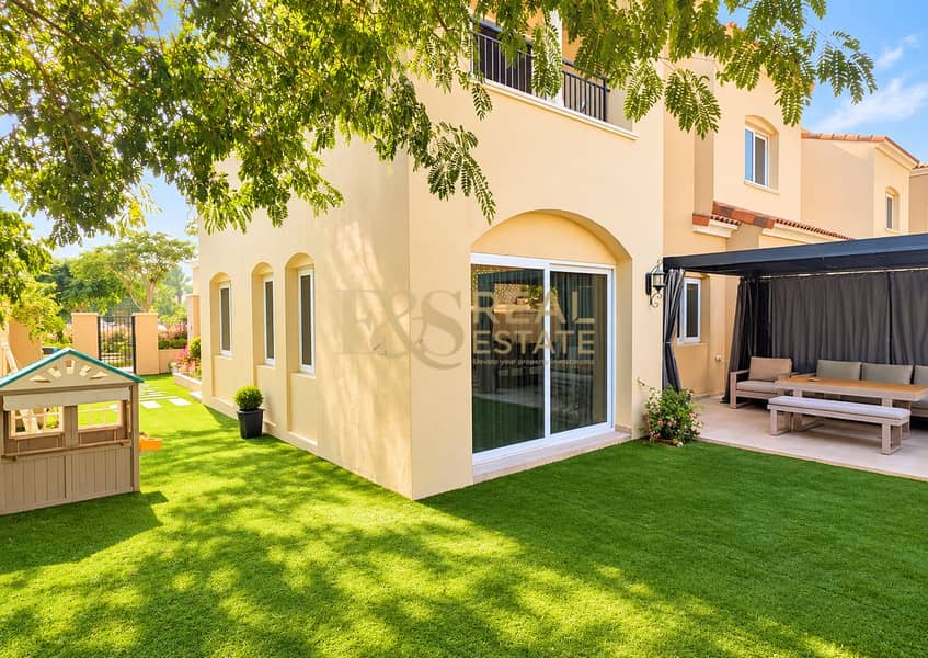 16 Sunlit Mediterranean Villa Garden. png