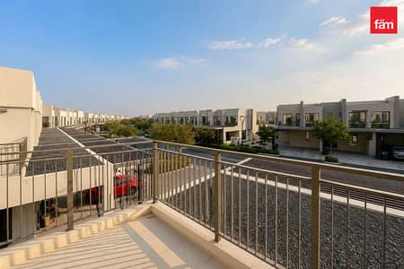 3 habitaciones Townhouse para en Alquiler en Dubai South, Dubai - Casa adosada en Dubai South,Emaar South,Expo Golf Villas,Expo Golf Villas 3 (Parkside 3), 3 dormitorios, 110000 AED - 16770085 3 habitaciones Townhouse para en Alquiler en Dubai South, Dubai - Casa adosada en Dubai South,Emaar South,Expo Golf Villas,Expo Golf Villas 3 (Parkside 3), 3 dormitorios, 110000 AED - 16770085