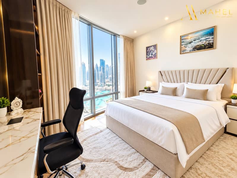4 Luxury Bedroom with Skyline Views. png