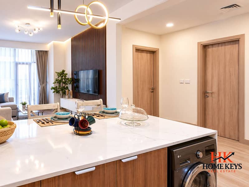 4 Modern Marble Island Apartment Interior. png