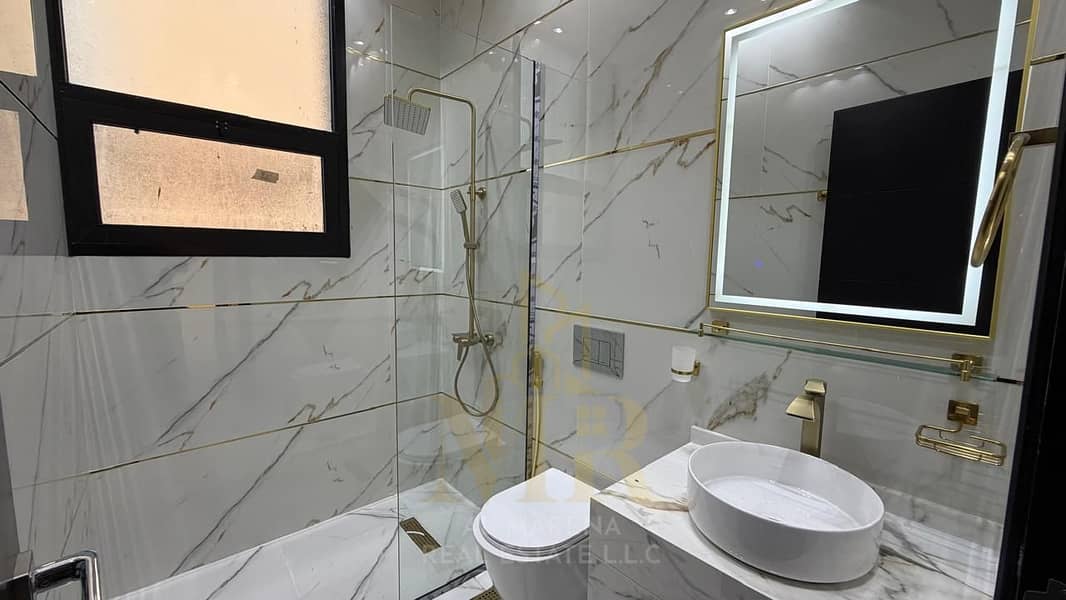 30 WhatsApp Image 2026-10-06 at 10.18. 31 PM (2). jpeg