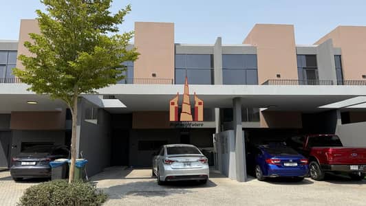 2 habitaciones Townhouse para en Alquiler en Tilal City, Sharjah - 24b5229a-5a03-4222-9698-7316eb759aad. jpg 2 habitaciones Townhouse para en Alquiler en Tilal City, Sharjah - 24b5229a-5a03-4222-9698-7316eb759aad. jpg