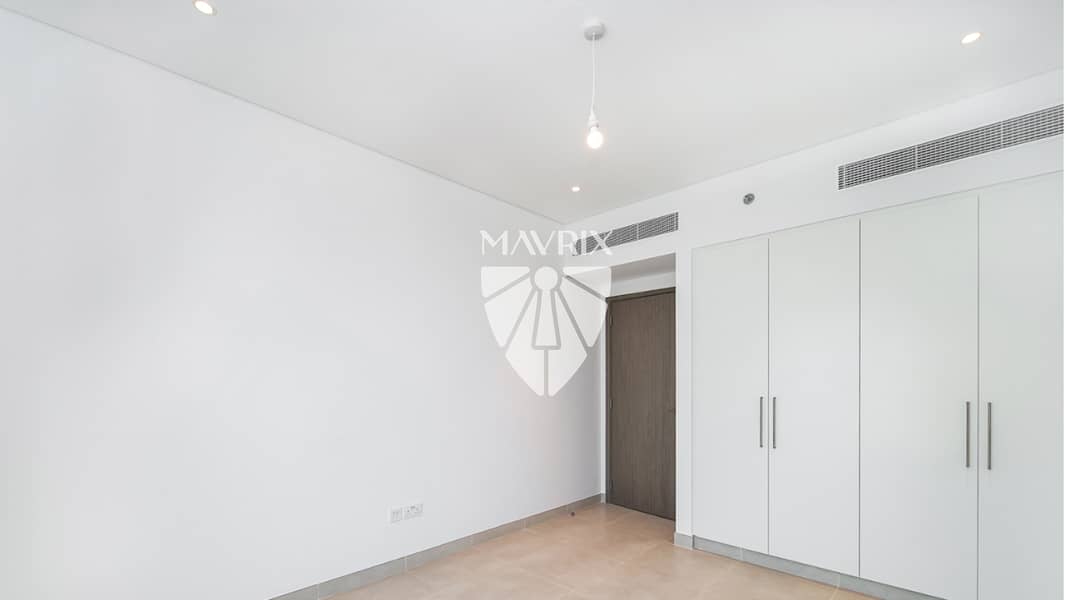 8 Image 8