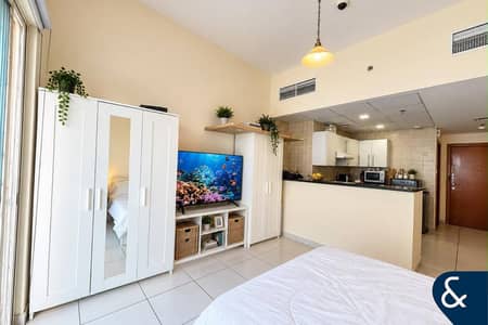 Studio for Rent in Dubai Marina, Dubai - Cosy Studio | Furnished | Marina View