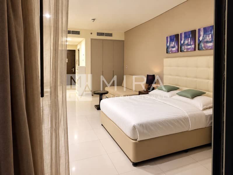 6 Bright, Tidy Bedroom Listing Photo-4