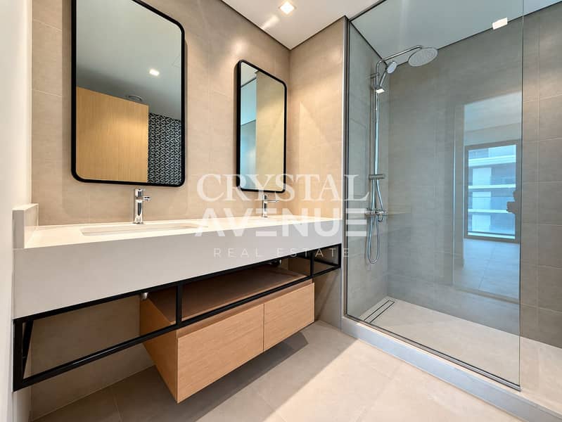 10 Bright marina-view apartment interior-11. png