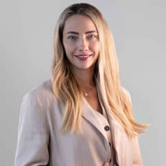 Alex Kuznietsova Alex Kuznietsova