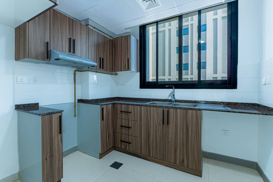 5 KITCHEN 1. jpg