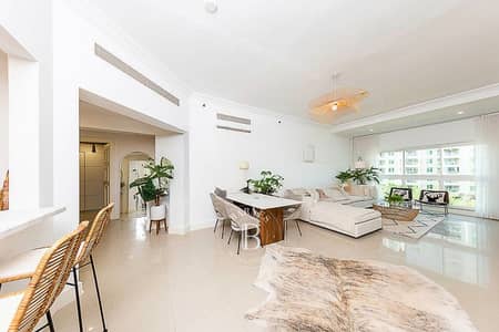 2 Schlafzimmer Wohnung zum Verkauf in Palm Jumeirah, Dubai - Wohnung in Palm Jumeirah,Golden Mile,Golden Mile 5, 2 schlafzimmer, 4200000 AED - 16772654 2 Schlafzimmer Wohnung zum Verkauf in Palm Jumeirah, Dubai - Wohnung in Palm Jumeirah,Golden Mile,Golden Mile 5, 2 schlafzimmer, 4200000 AED - 16772654