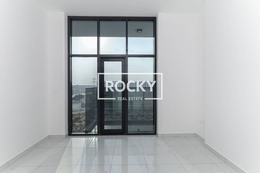 10 verve residence 309-18. jpg