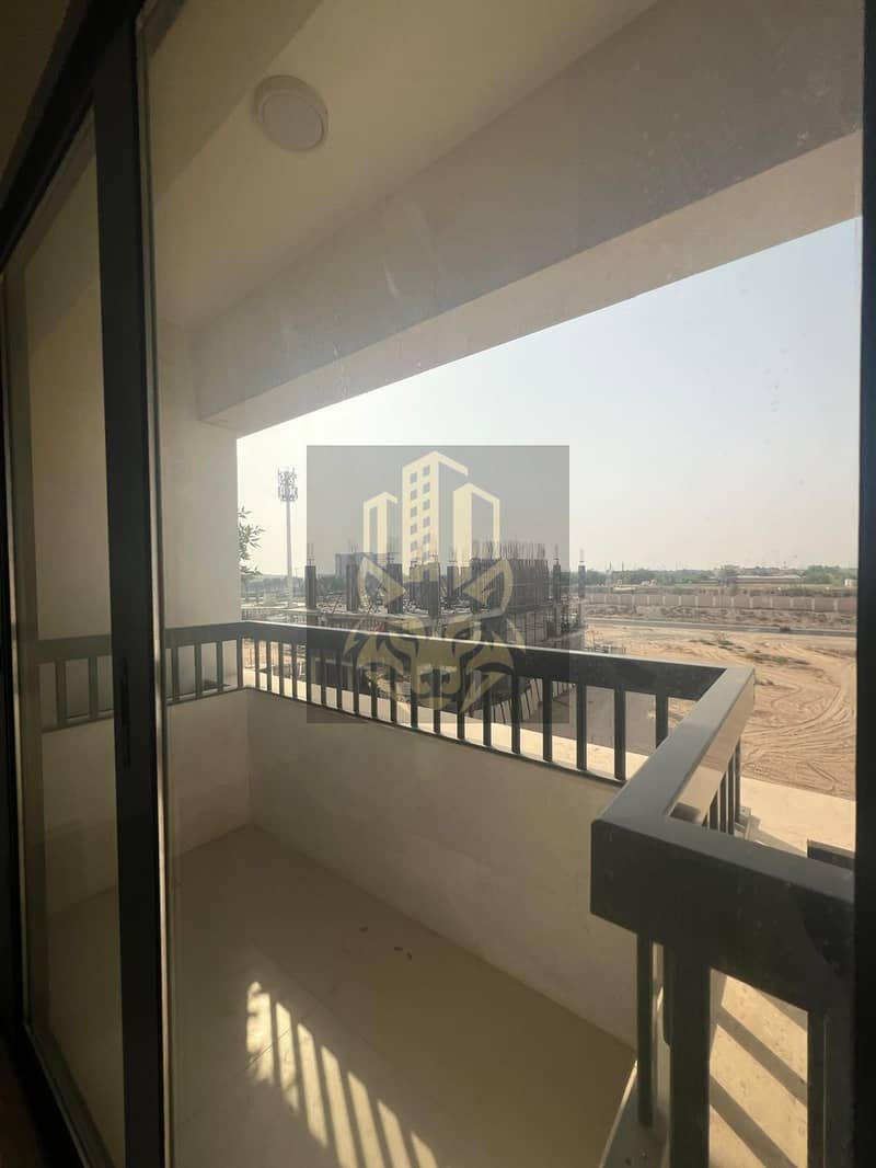 10 لبيافافلبيالا. jpeg