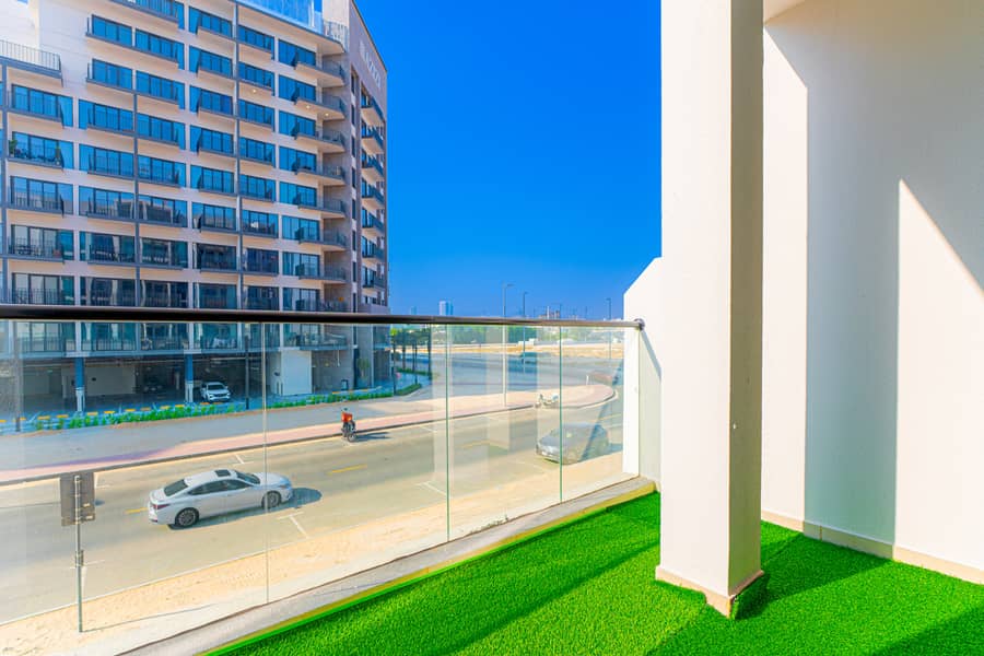15 bedroom balcon 1.2. jpg
