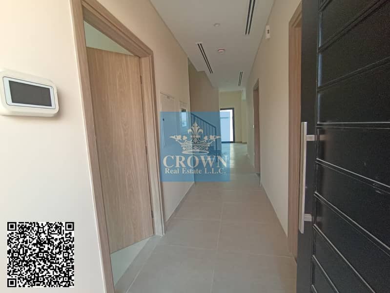 3 19b4ff02-35fe-4b0f-ba89-7becd025bed2. jpg