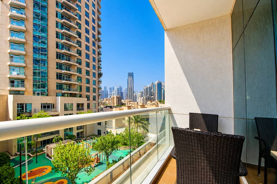 Balcony2. jpg Balcony2. jpg