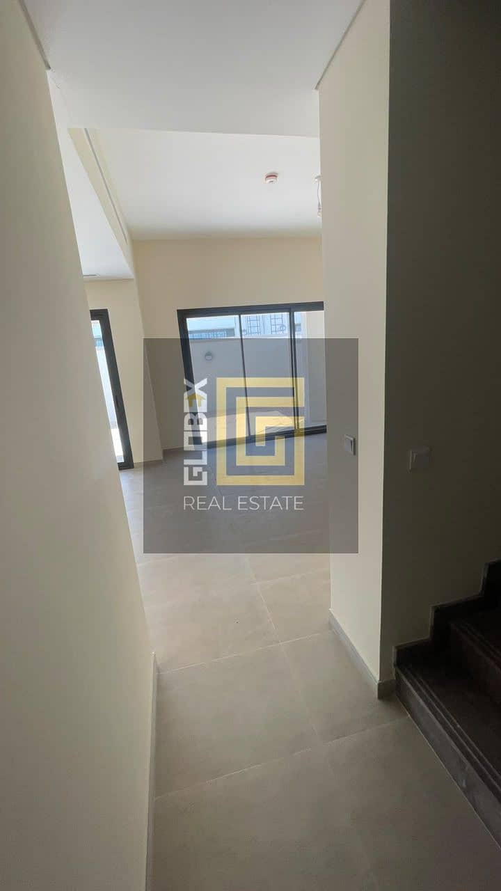 25 WhatsApp Image 2026-10-07 at 1.53. 49 PM (1). jpeg