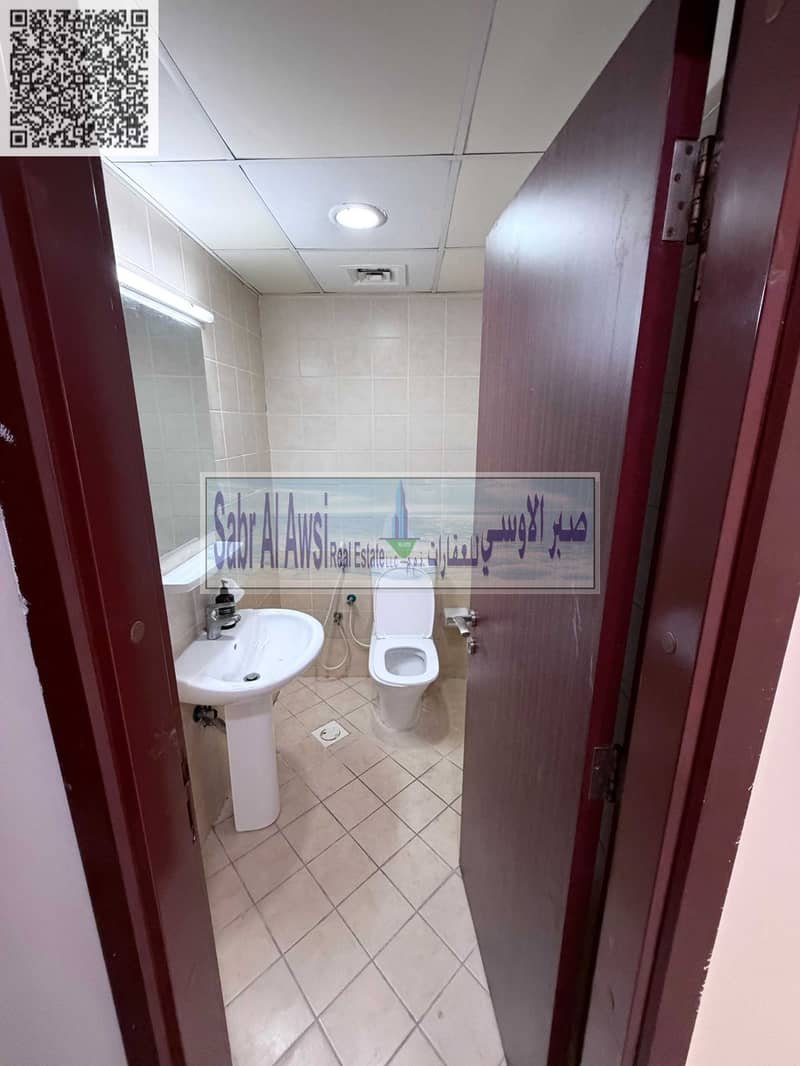 12 WhatsApp_Image_2026-10-07_at_3.44. 44_PM__1__watermarked. jpg