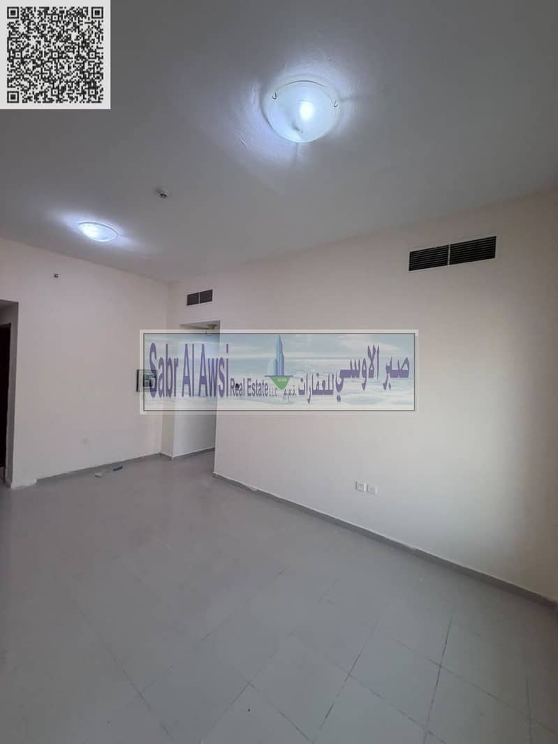28 WhatsApp_Image_2026-10-07_at_3.39. 27_PM__1__watermarked. jpg