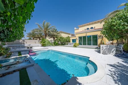 4 Bedroom Villa for Rent in Jumeirah Park, Dubai - Fully Renovated 4 Bed Large | Premium Villa