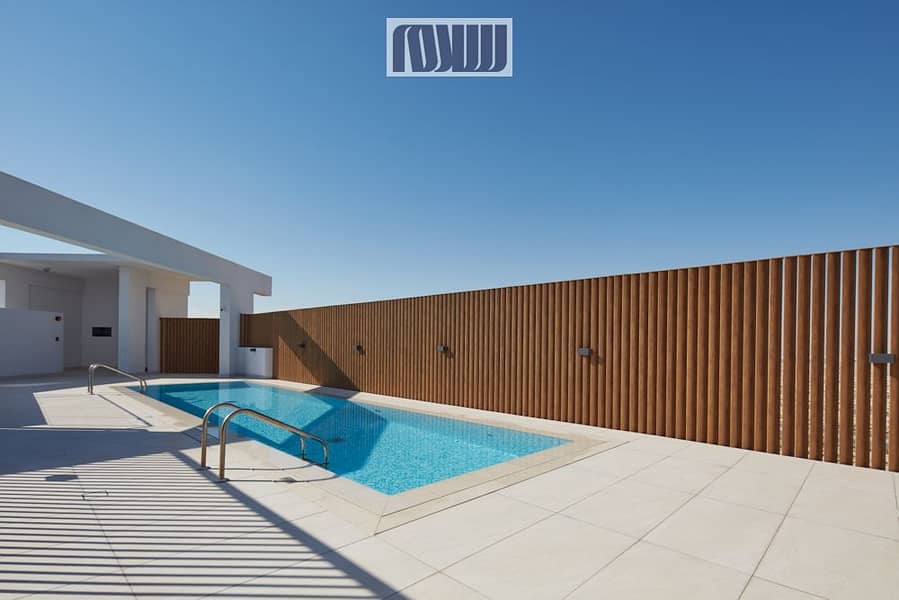 23 Pool_3_Web size. jpg