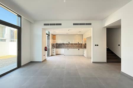 3 Bedroom Townhouse for Rent in Arabian Ranches 3, Dubai - PRIME LOCATION | GREEN LANDSCAPE | VACANT