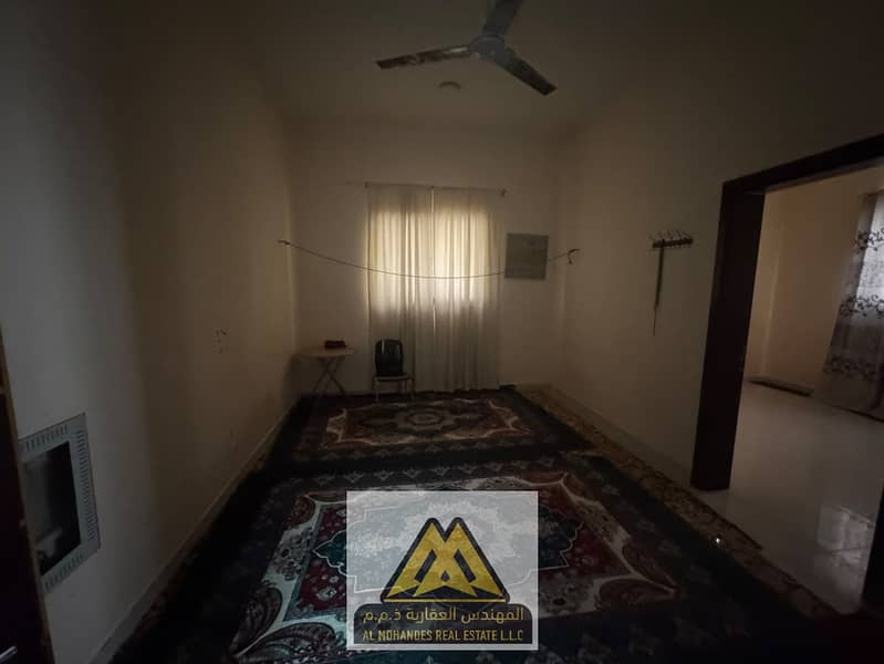 c2b849b4-69f8-4138-b76f-690b762e04a2. jpg c2b849b4-69f8-4138-b76f-690b762e04a2. jpg