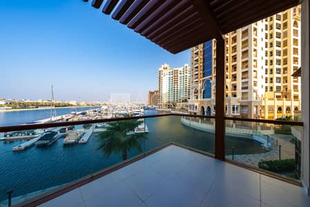 Studio for Rent in Palm Jumeirah, Dubai - Upgraded Kitchen | Sea View | Large Terrace