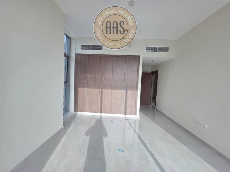 16 1000891209. jpg