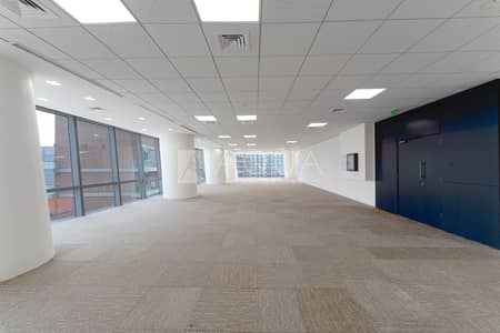 Office for Rent in Business Bay, Dubai - Spacious | Office for Rent in Ubora Tower
