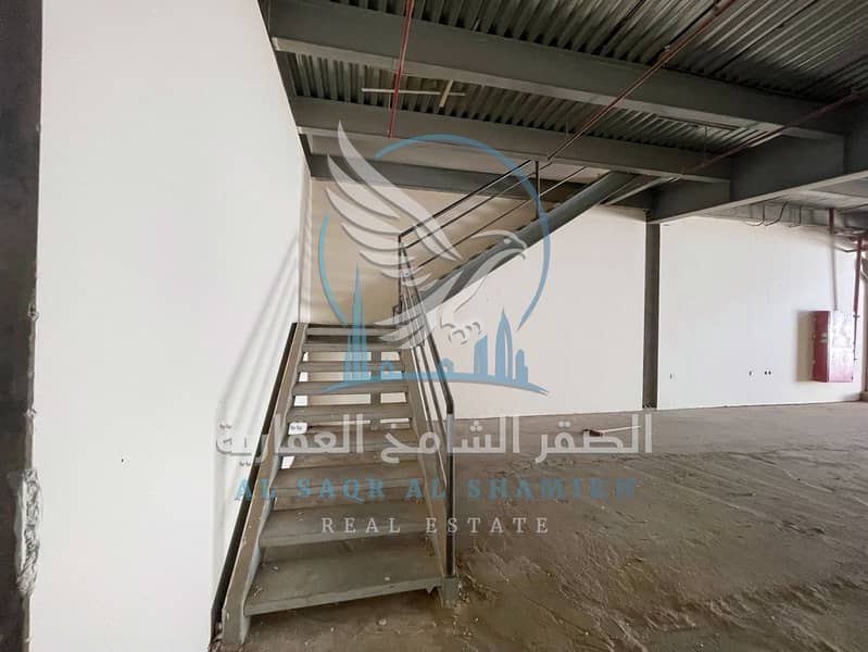 4 مستودع-للا-يجار-الصناعيه-12-الشارقه-صورة-العقار-aq-0001-04. jpg