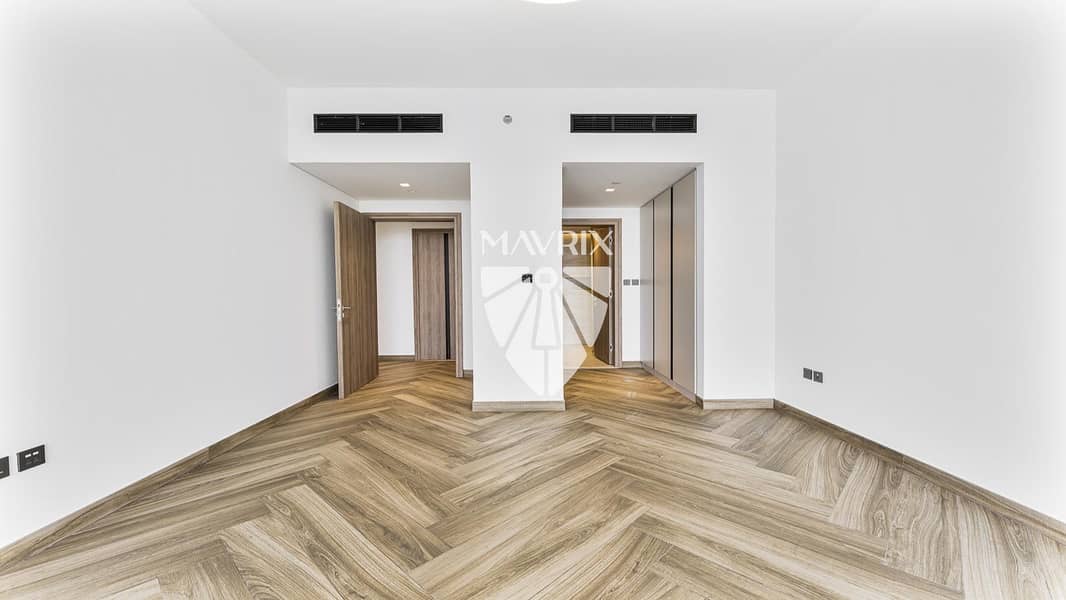 7 Image 7