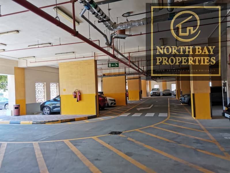 18 Parking 3. jpg