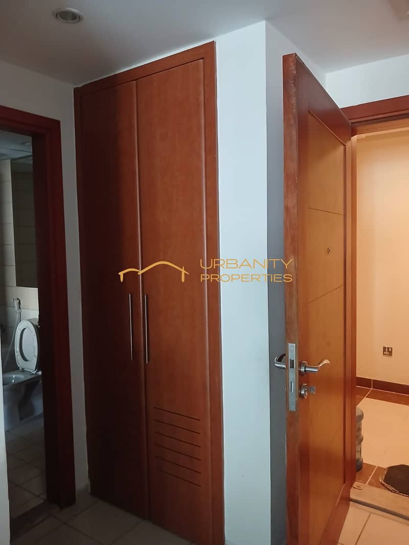 8 debc308d-f539-405b-827c-f3e79fccfa0e. jpg