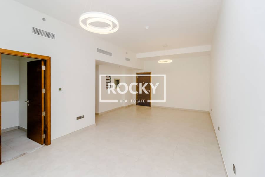 2 Rocky Real Estate - Al warqa 1 - Sami Al Reyami Building - Apartment (2 of 17). JPG