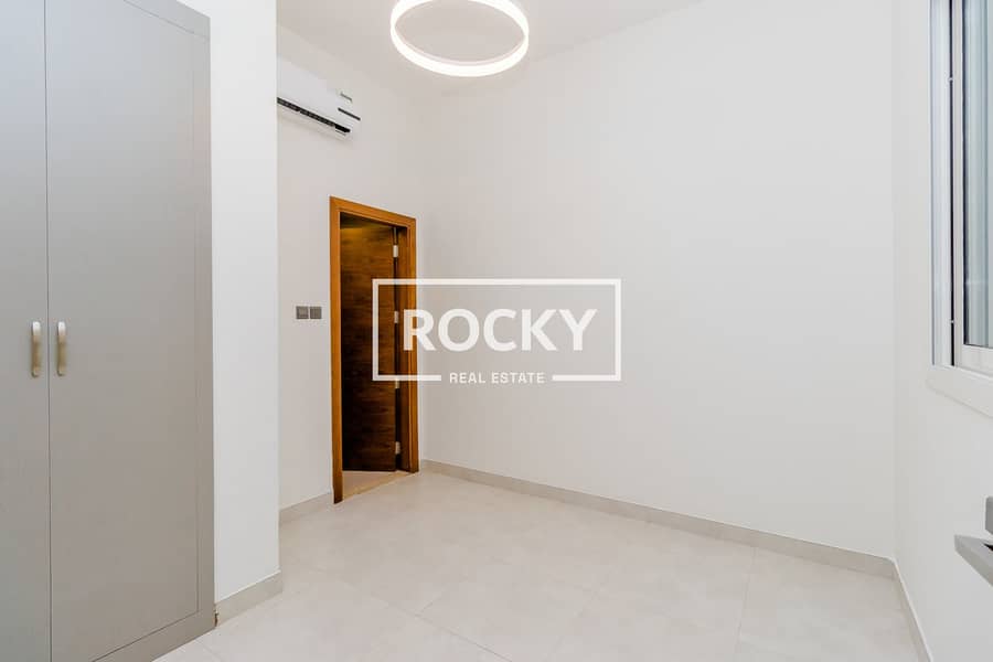 7 Rocky Real Estate - Al warqa 1 - Sami Al Reyami Building - Apartment (9 of 17). JPG