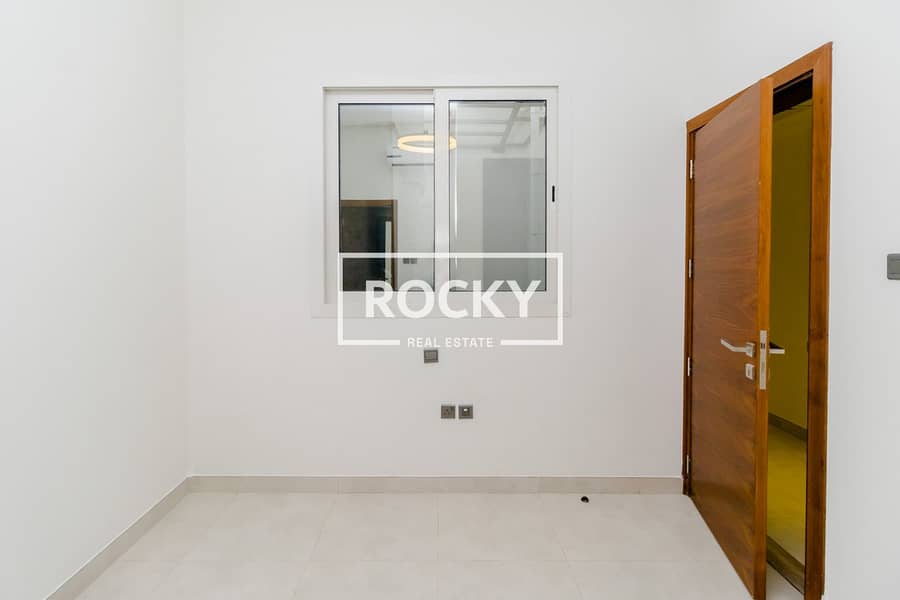 8 Rocky Real Estate - Al warqa 1 - Sami Al Reyami Building - Apartment (10 of 17). JPG