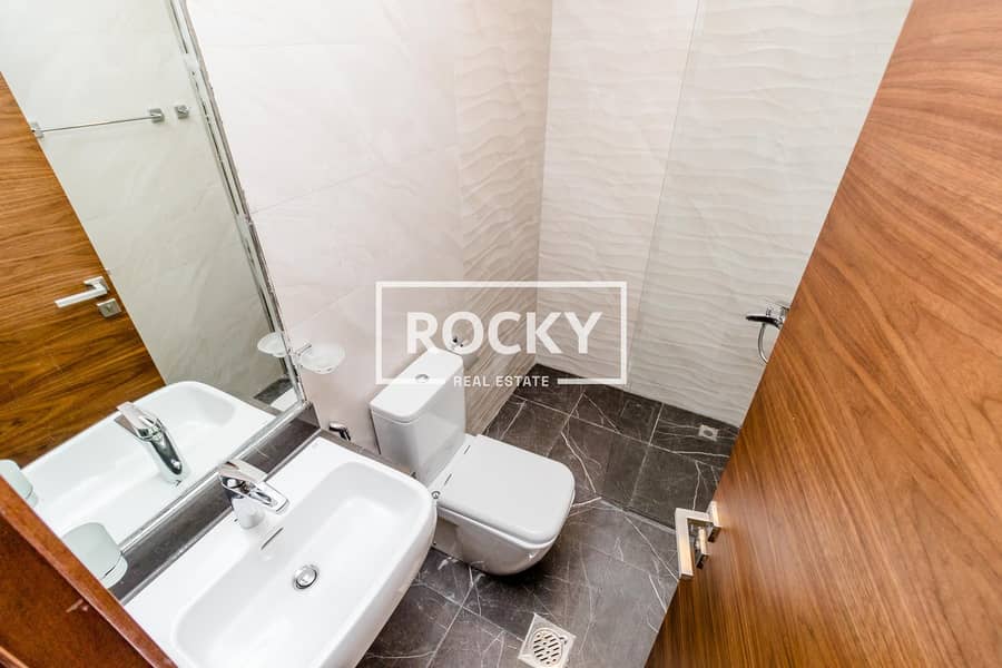 16 Rocky Real Estate - Al warqa 1 - Sami Al Reyami Building - Apartment (8 of 17). JPG