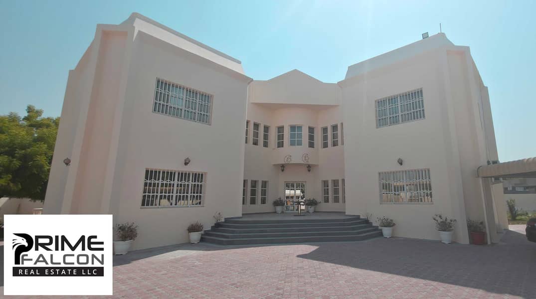 Villa front 2. jpg Villa front 2. jpg