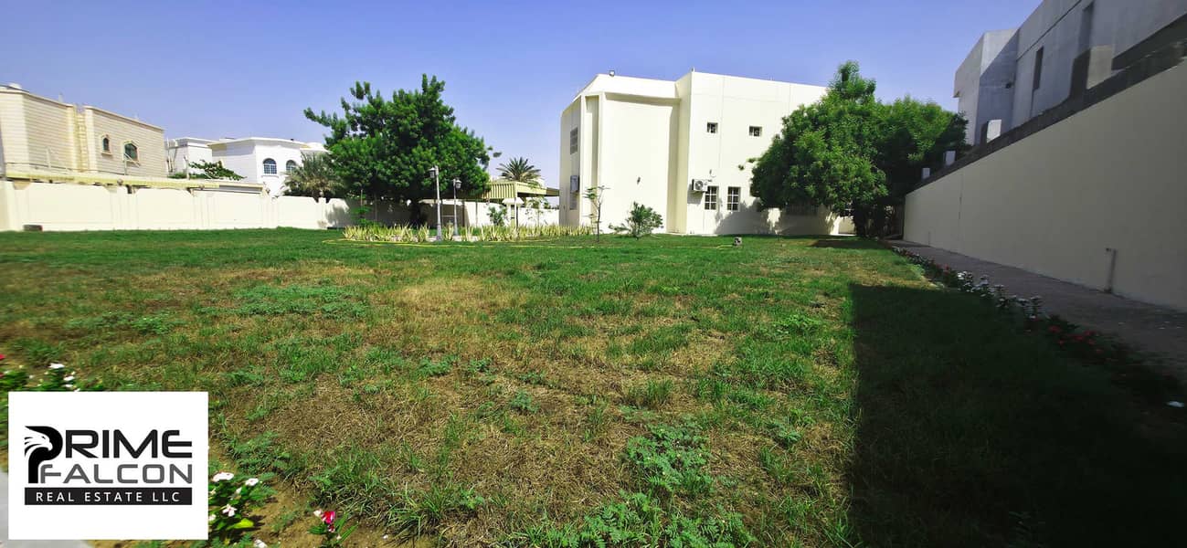 5 Garden 7. jpg
