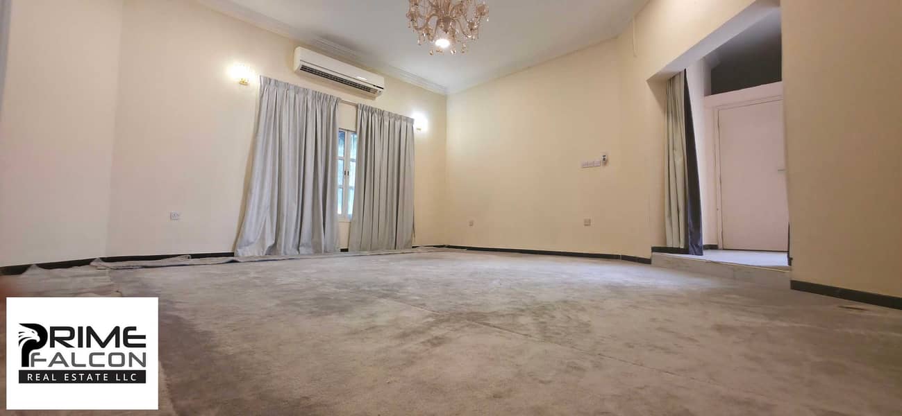 10 bedroom 33. jpg
