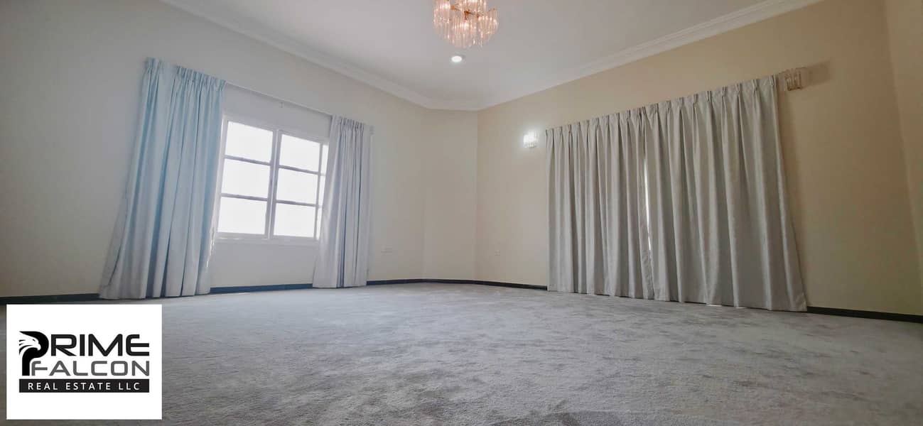 21 bedroom 6. jpg