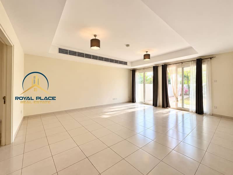 4 Bright Minimalist Living Room with Garden View. png