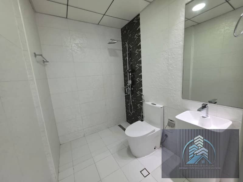 10 8de93115-1ad9-4021-bc9e-c317451e2dc2. jpg