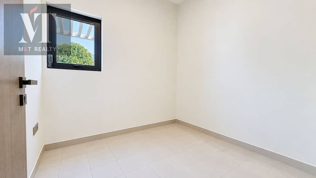 26 Bright, spotless home with garden-13. png